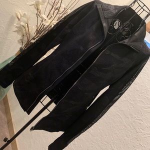 Gorgeous black camo running jacket